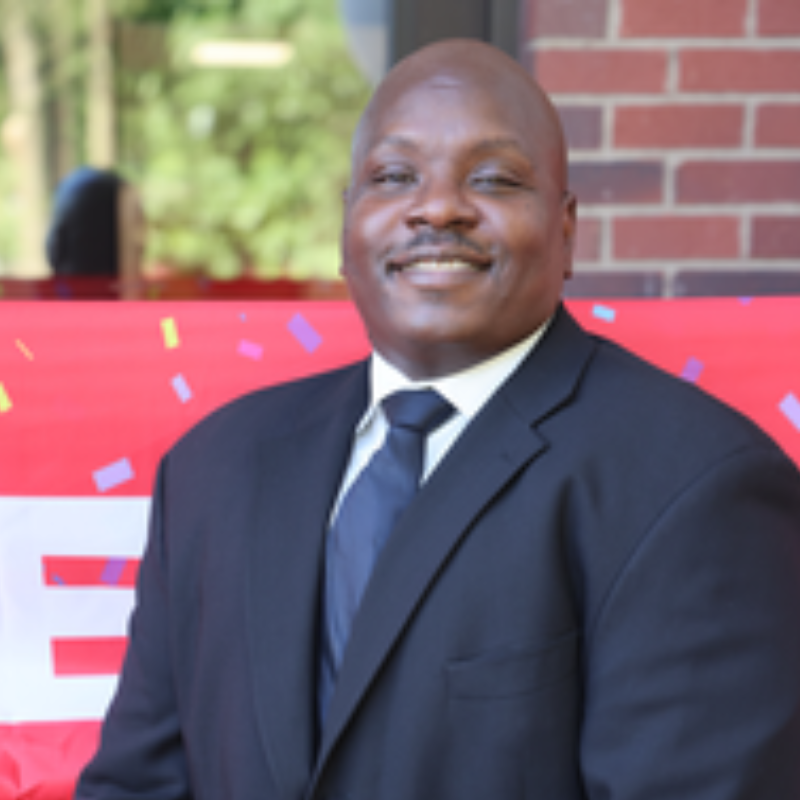 Headshots for Hubspot 800x800 (14)